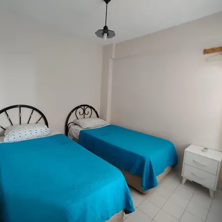 Sarimsakli Daire Ayvalı